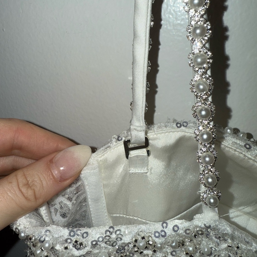 NADINE MERABI White Sleeveless Sweetheart Mini Dress - Picture 8 of 16